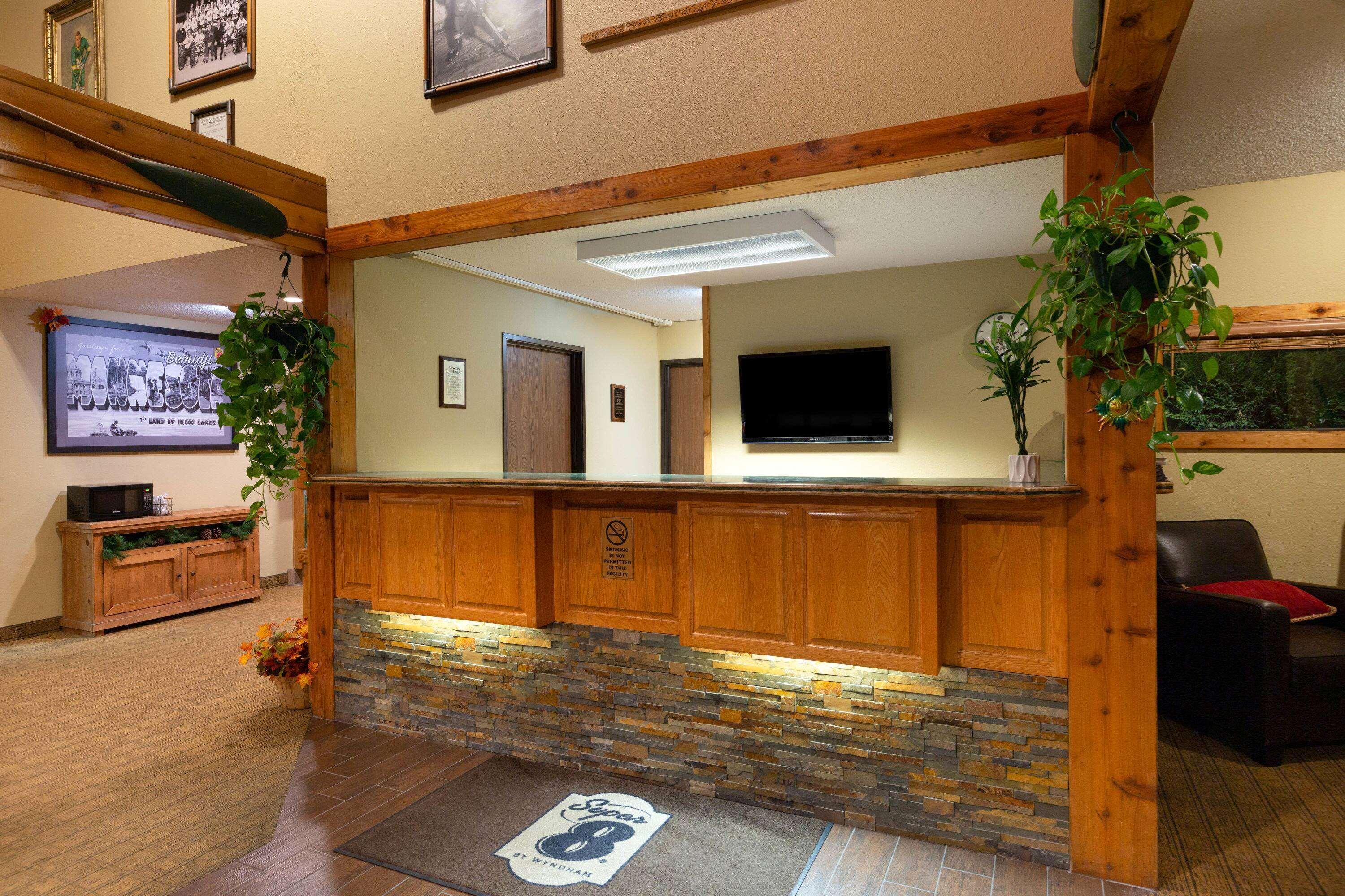 Super 8 By Wyndham Bemidji Mn Ξενοδοχείο Εξωτερικό φωτογραφία
